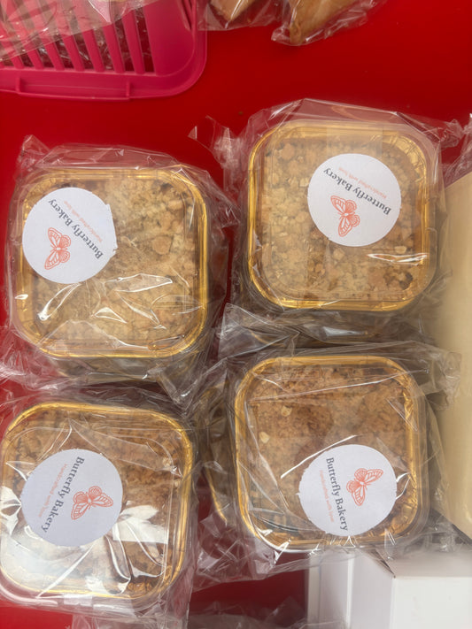 Vegan Apple Crumble Pots